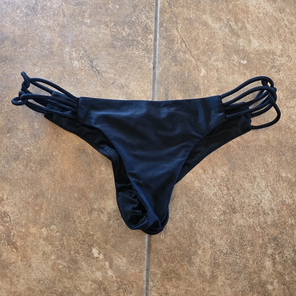 Black Storm | FYS | North Shore Brazilian Bikini Bottoms
